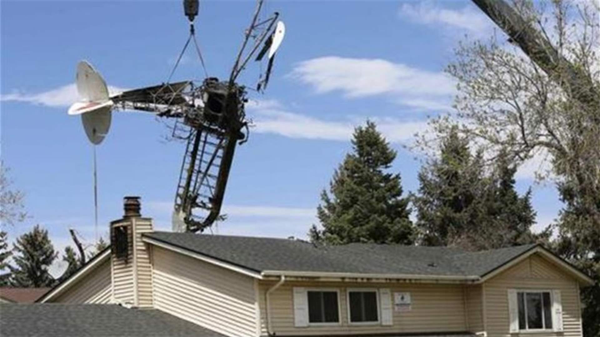 Colorado house hit by plane once belonged to the pilot