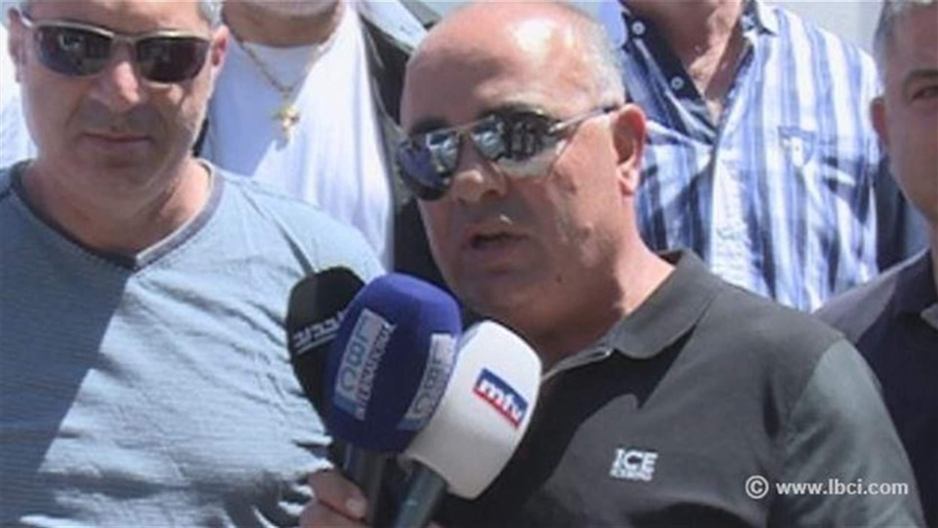 Car dealers stage sit-in outside vehicle registration authority