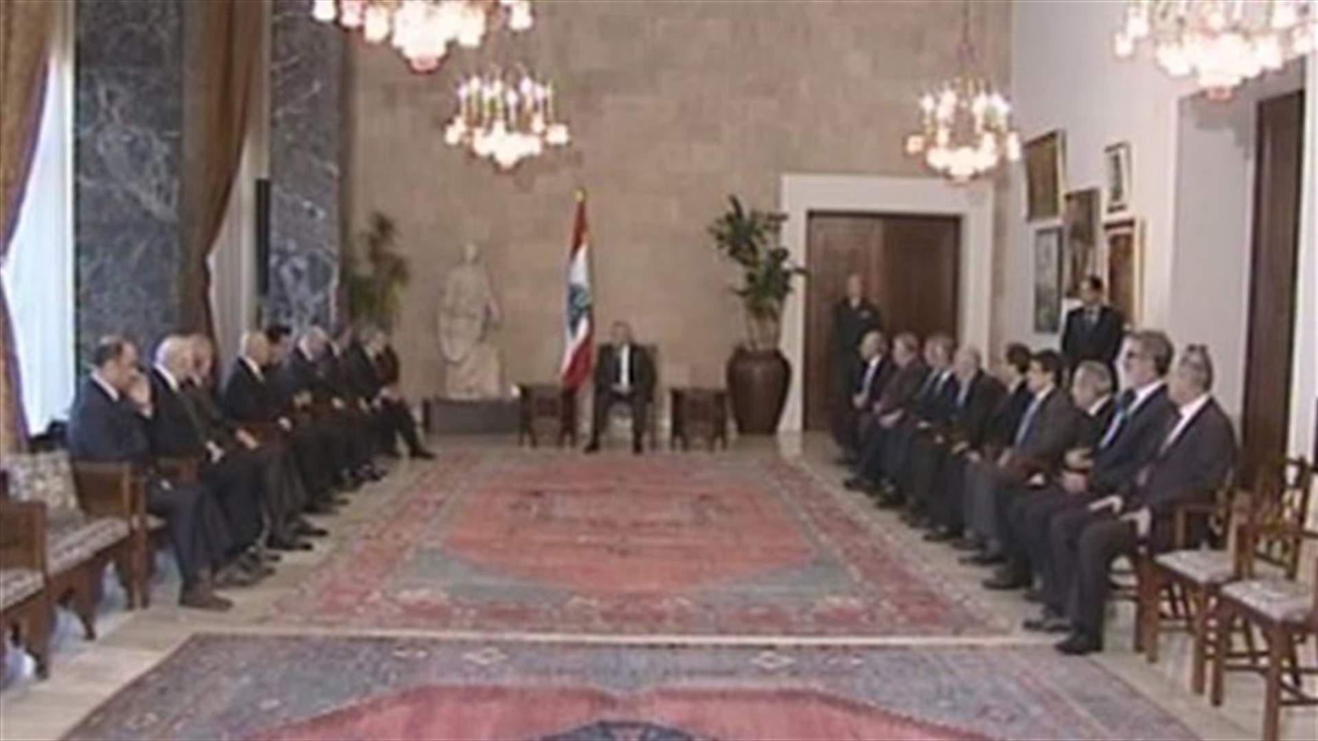 سليمان يدعو لاستمرار الاهتمام بالقطاع الصناعي