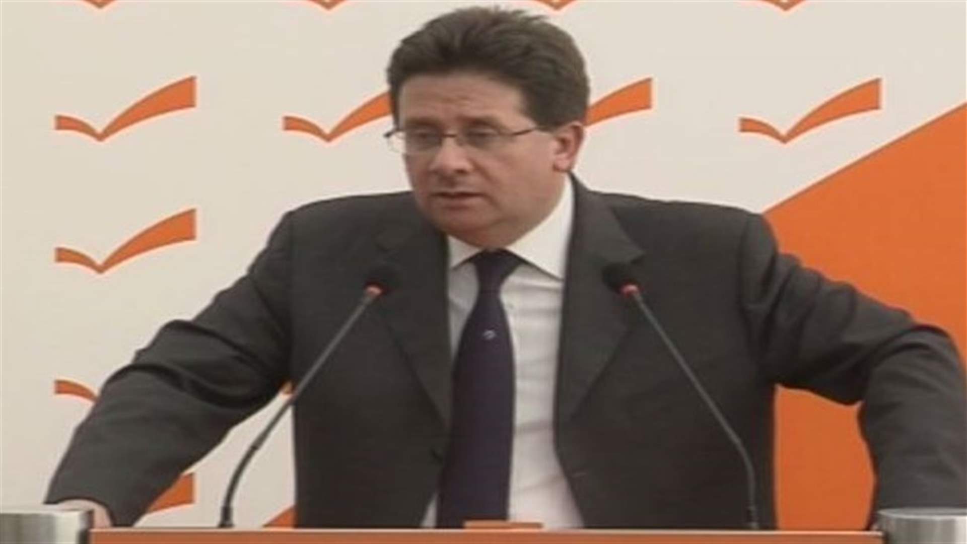 Change and Reform bloc says extension of Sleiman's term undermines democracy