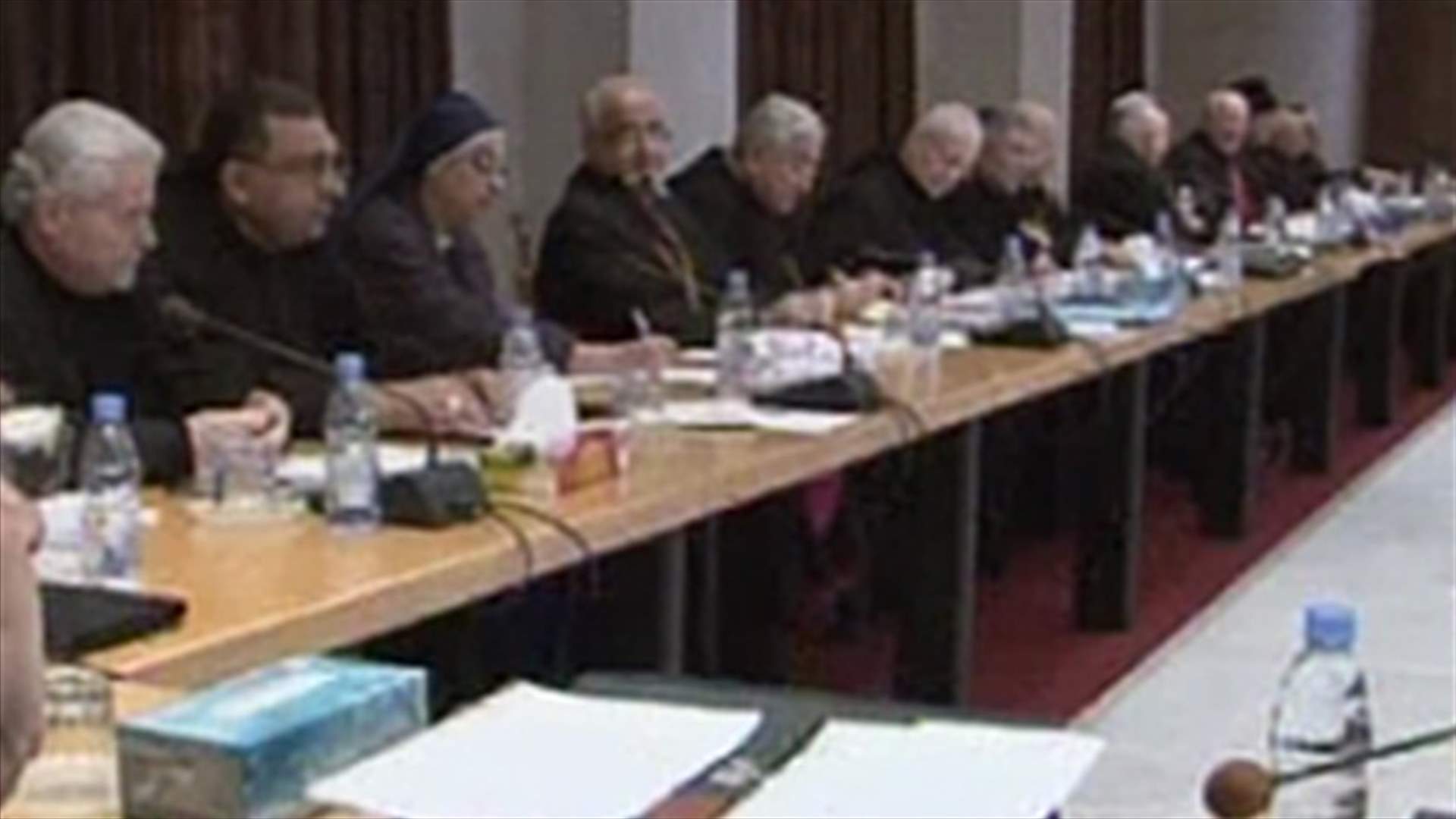 المطارنة الموارنة: لتنفيذ مقررات الحوار بشأن السلاح والاسراع ببت التعيينات