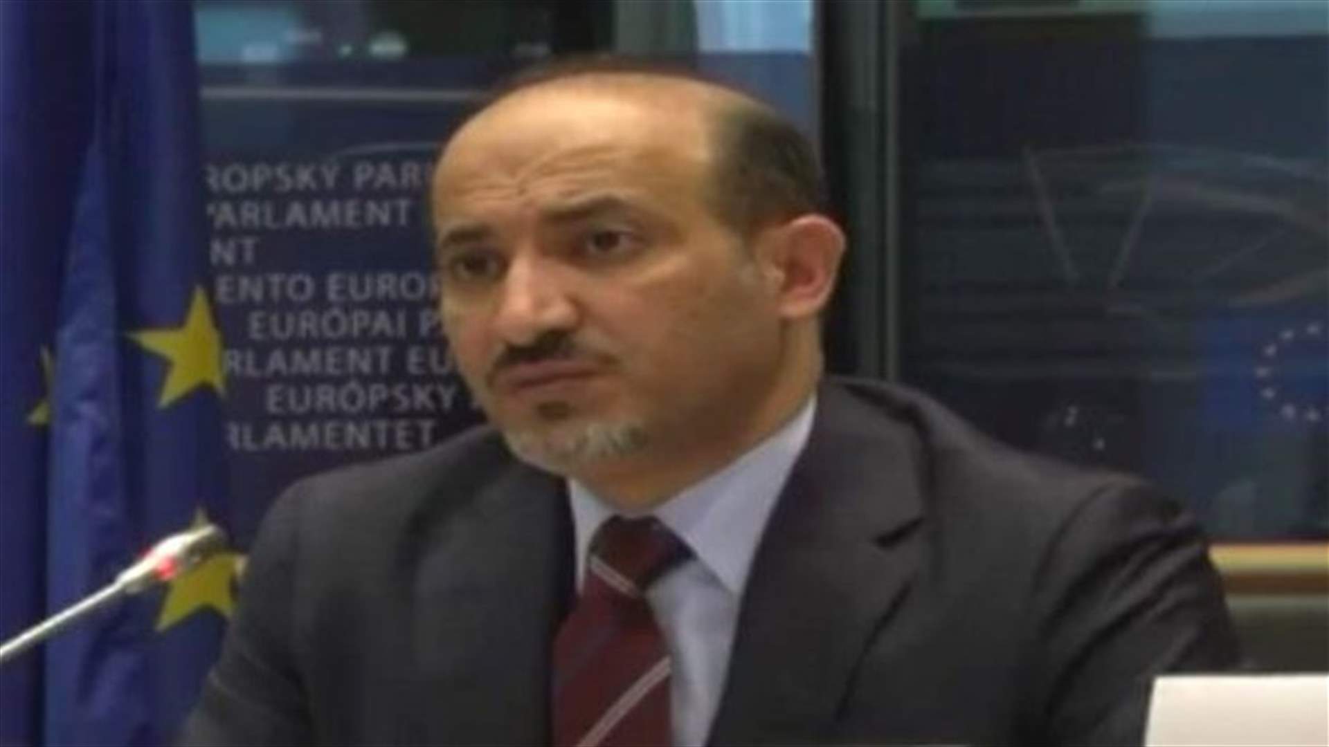 الجربا يجدد مطلبه تزويد المعارضة بأسلحة نوعية