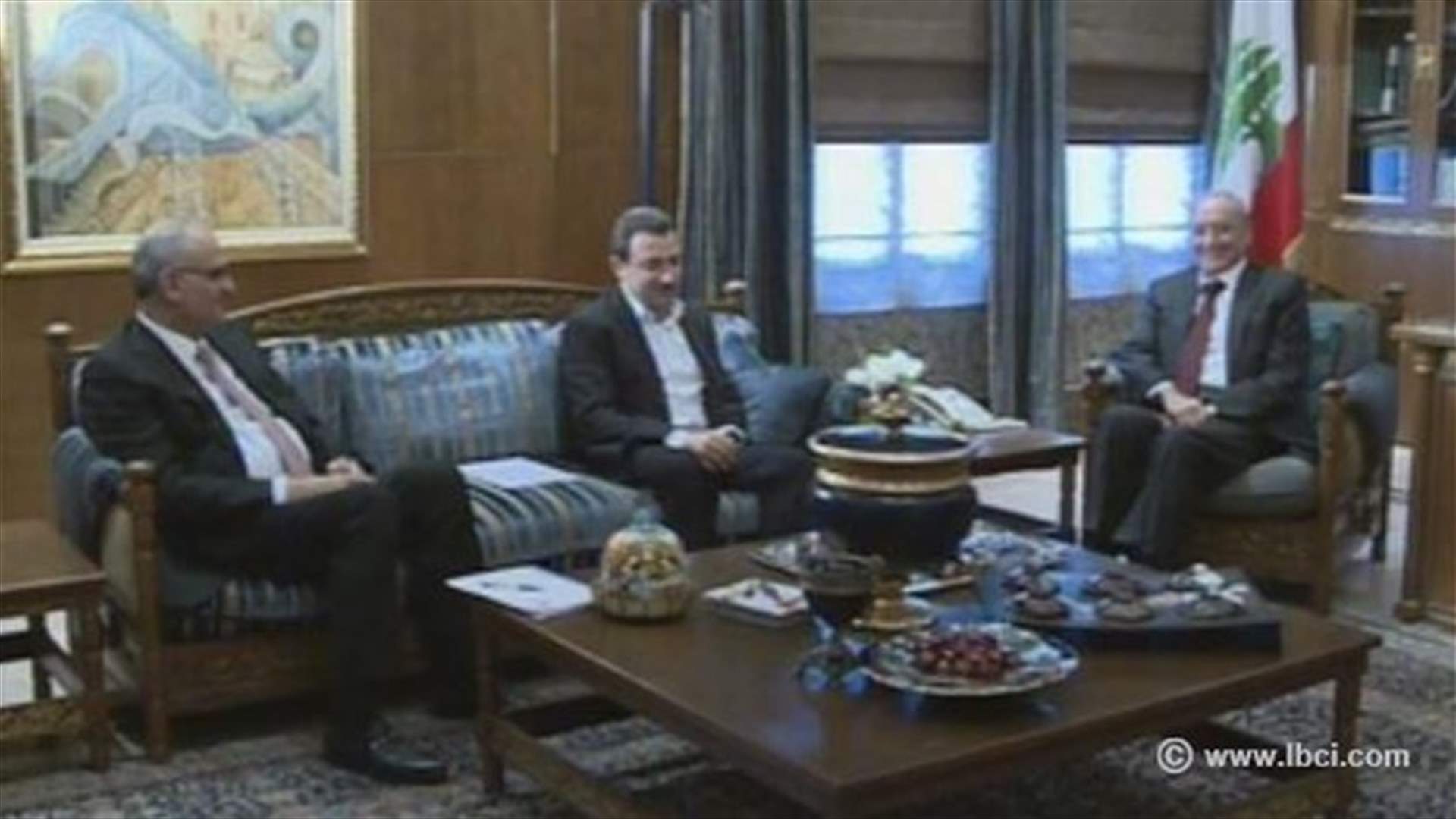 بري ترأس اجتماع كتلة التحرير والتقى ابو فاعور موفدا من جنبلاط