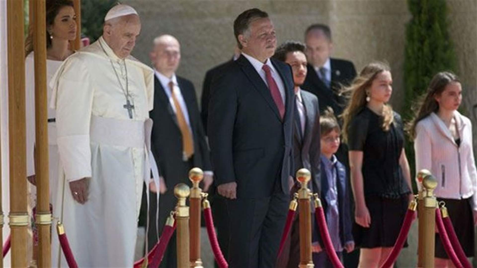 REPORT: Pope launches Holy Land visit with Syria peace appeal 