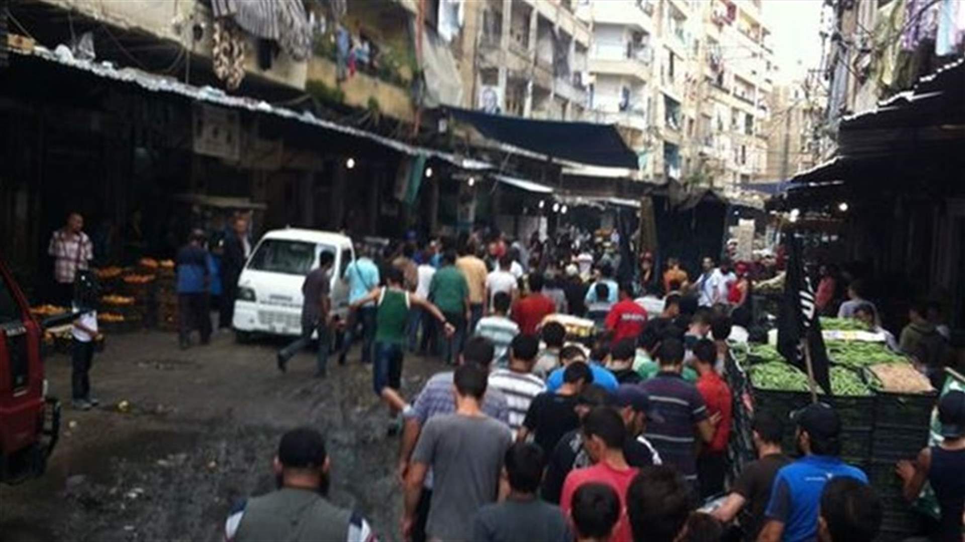 مسيرة في التبانة تندد بمشاركة النازحين السوريين بالانتخابات