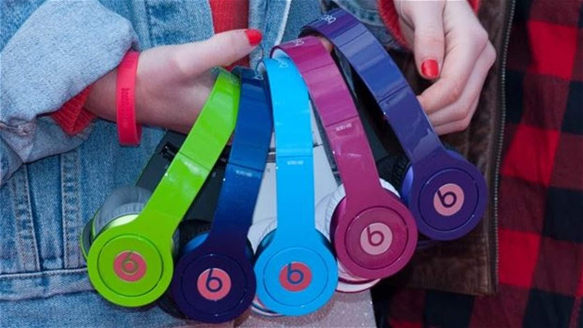 Apple to get Beats, music mogul Iovine for $3 bln 