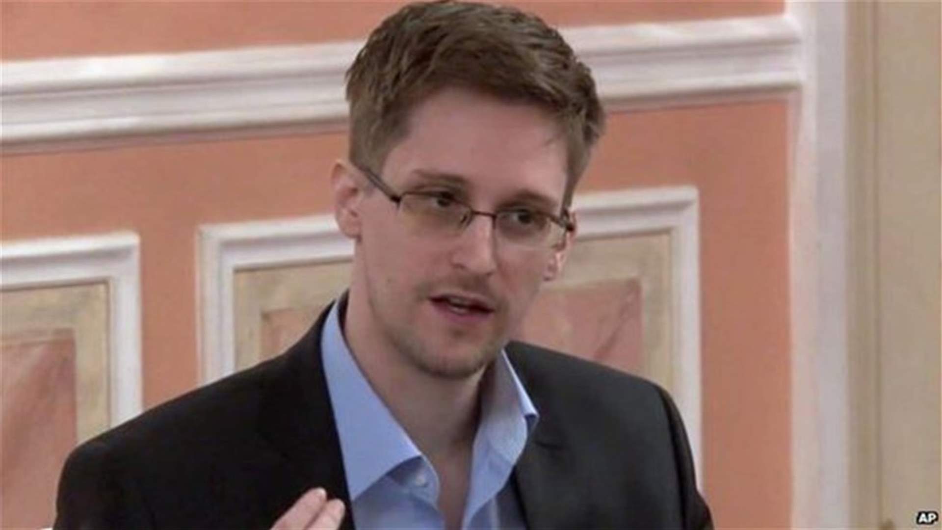 Snowden "no relationship" with Russian government