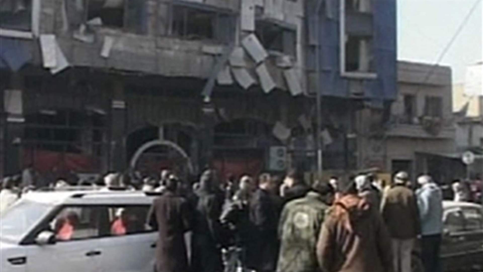 Bombs kill 2 Shiite pilgrims in Baghdad           