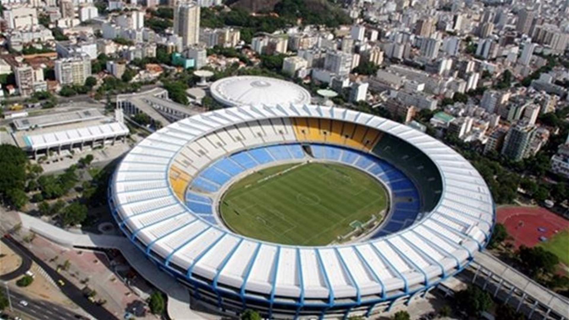 عمّال "بلا مأوى" يعتصمون قبل بدء كأس العالم في البرازيل