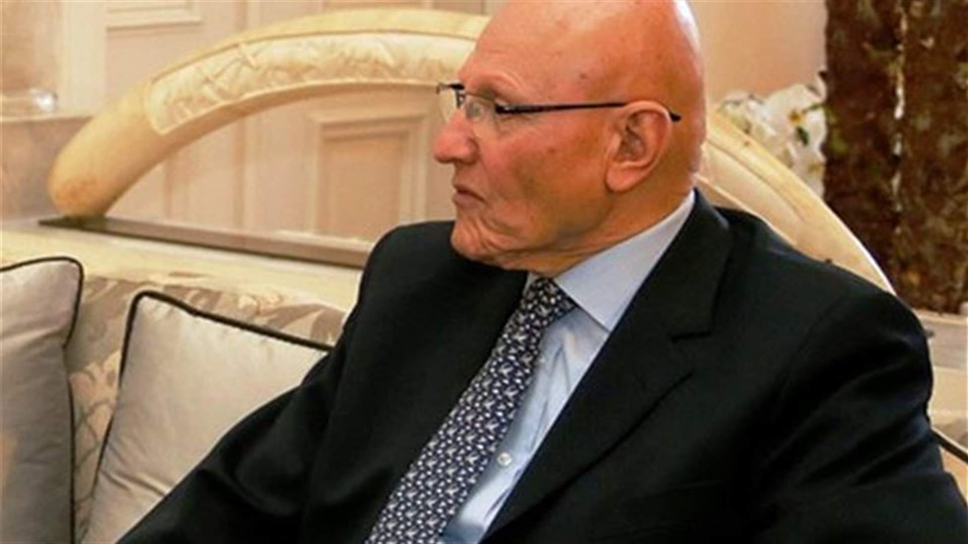 PM Salam meets UN official Plumbly at Grand Serail 