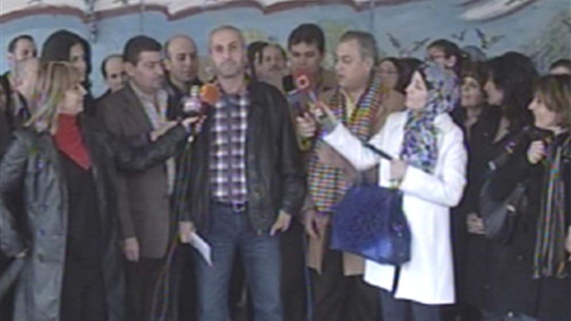 Contractual teachers voice absolute rejection of open initiative