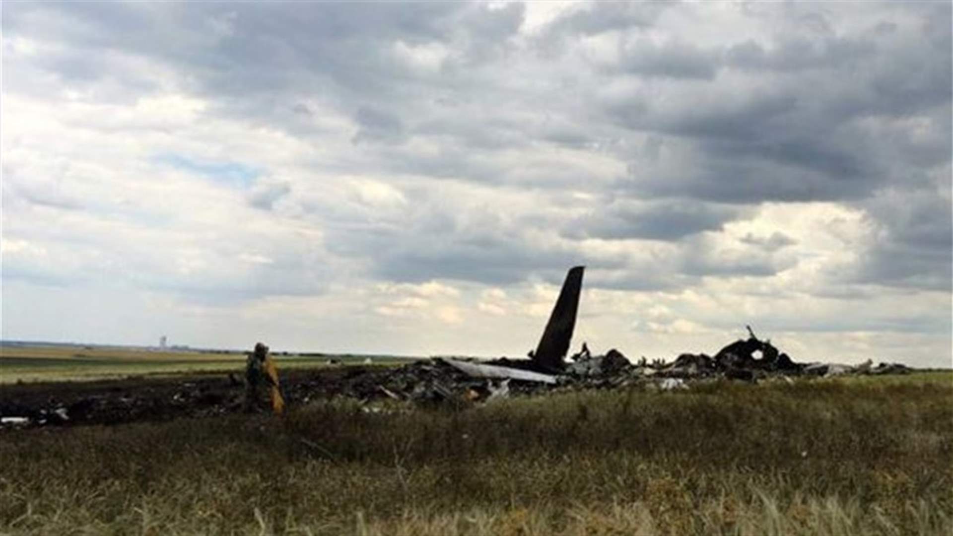 Ukraine separatists shoot down military plane, 49 dead