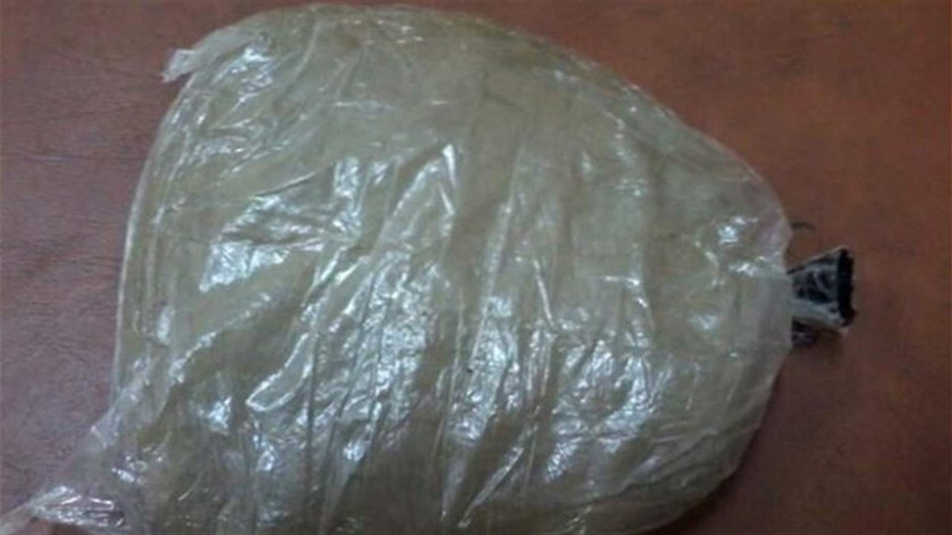 ضبط حشيشة كيف مع 3 أشخاص على حاجز ضهر البيدر