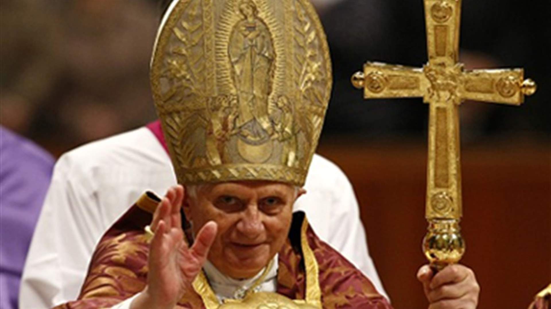  Pope urges observers to launch 'fruitful dialogue' in Syria
