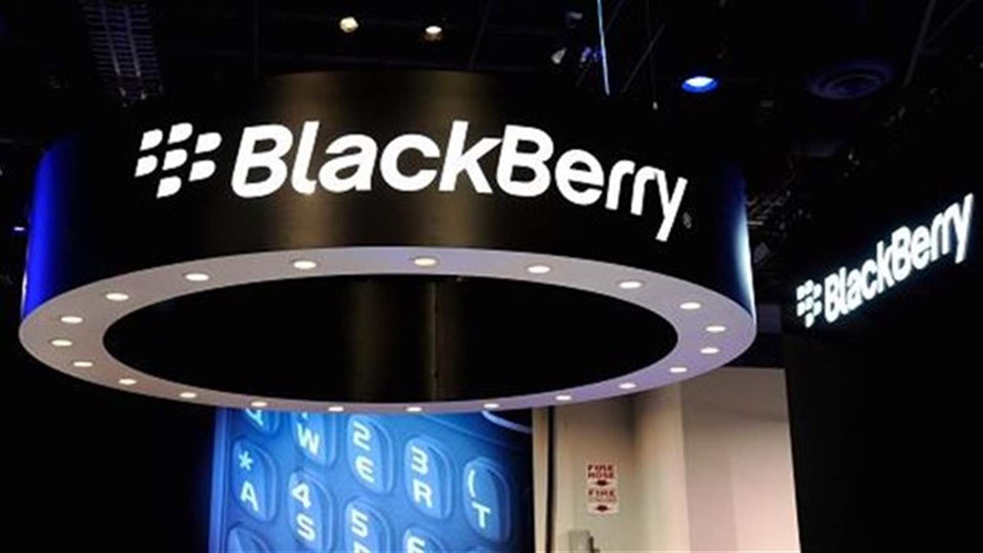 BlackBerry results top forecasts, fueling recovery hopes