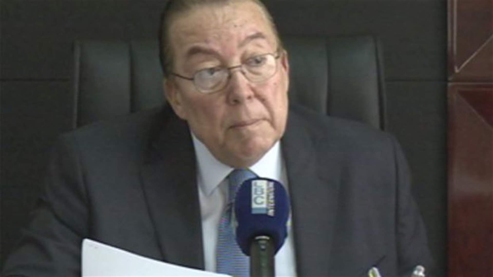 Minister Mashnouq calls for halting construction works at the Janna dam project