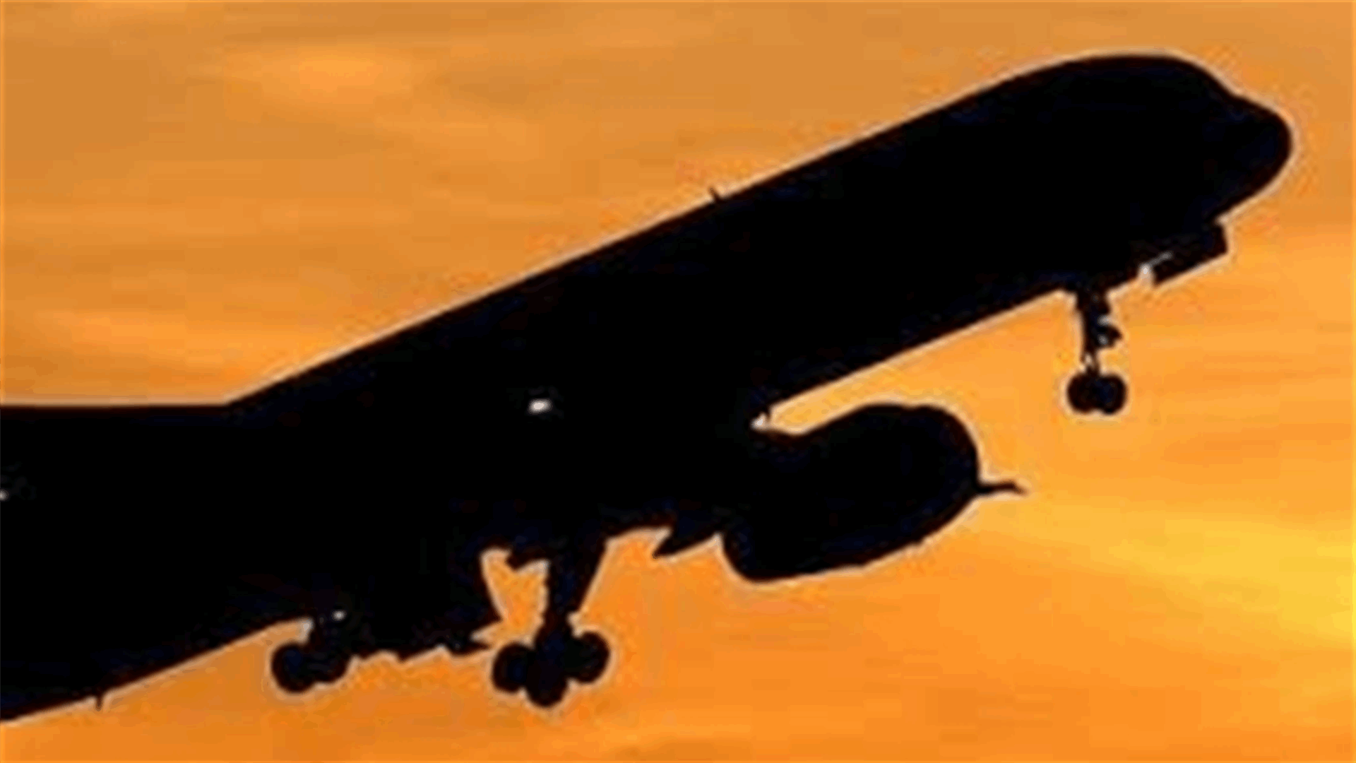 Greenpeace says program director to stop commuting by plane