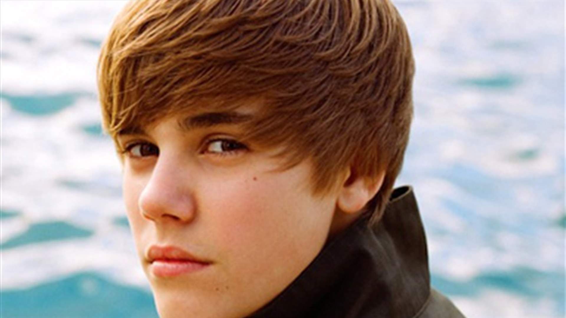 Justin Bieber seeks Jackson-like fame, and no drugs