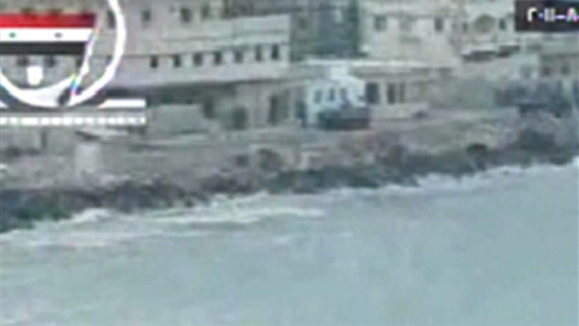 الجيش السوري يواصل انسحابه من دير الزور والمعلم يتهم بعض الدول بتشويه الحقائق