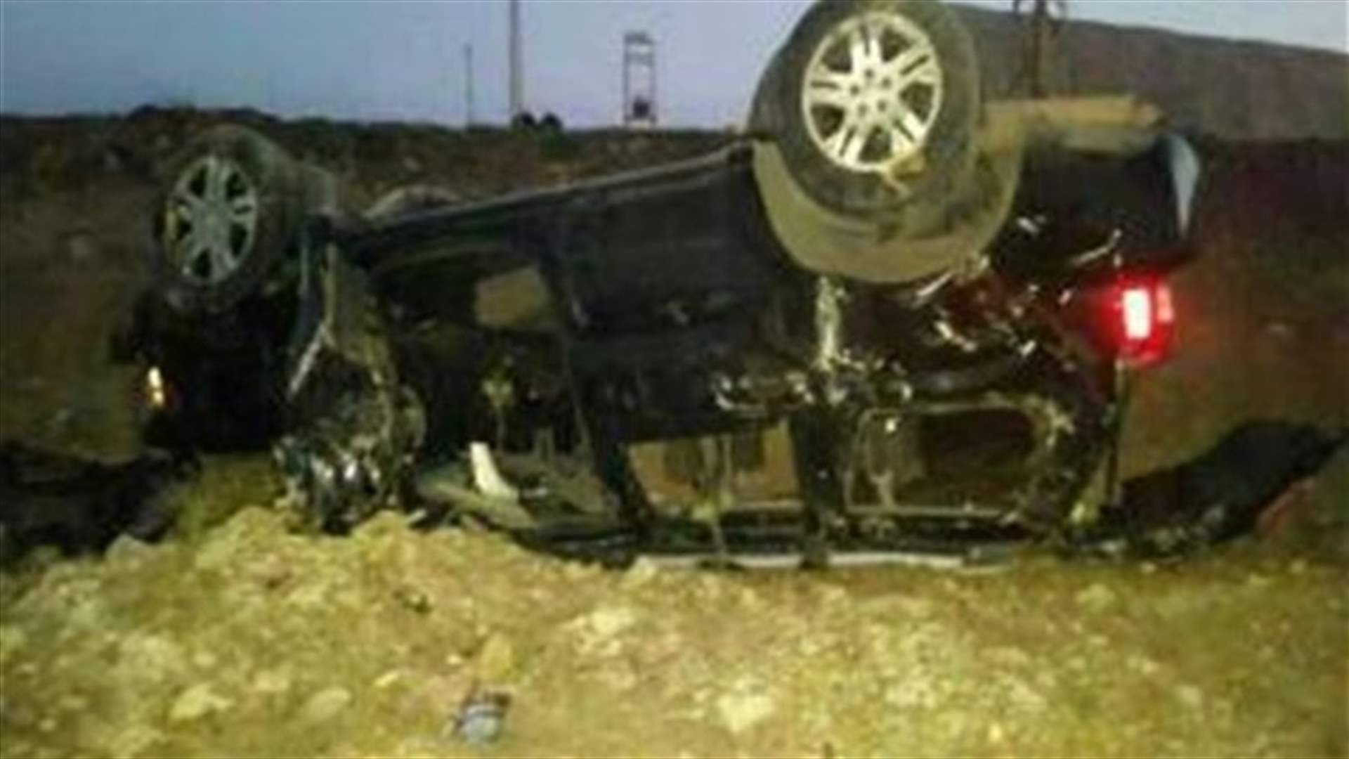مقتل شقيقين وجرح ثالث في انقلاب سيارة في الزهراني