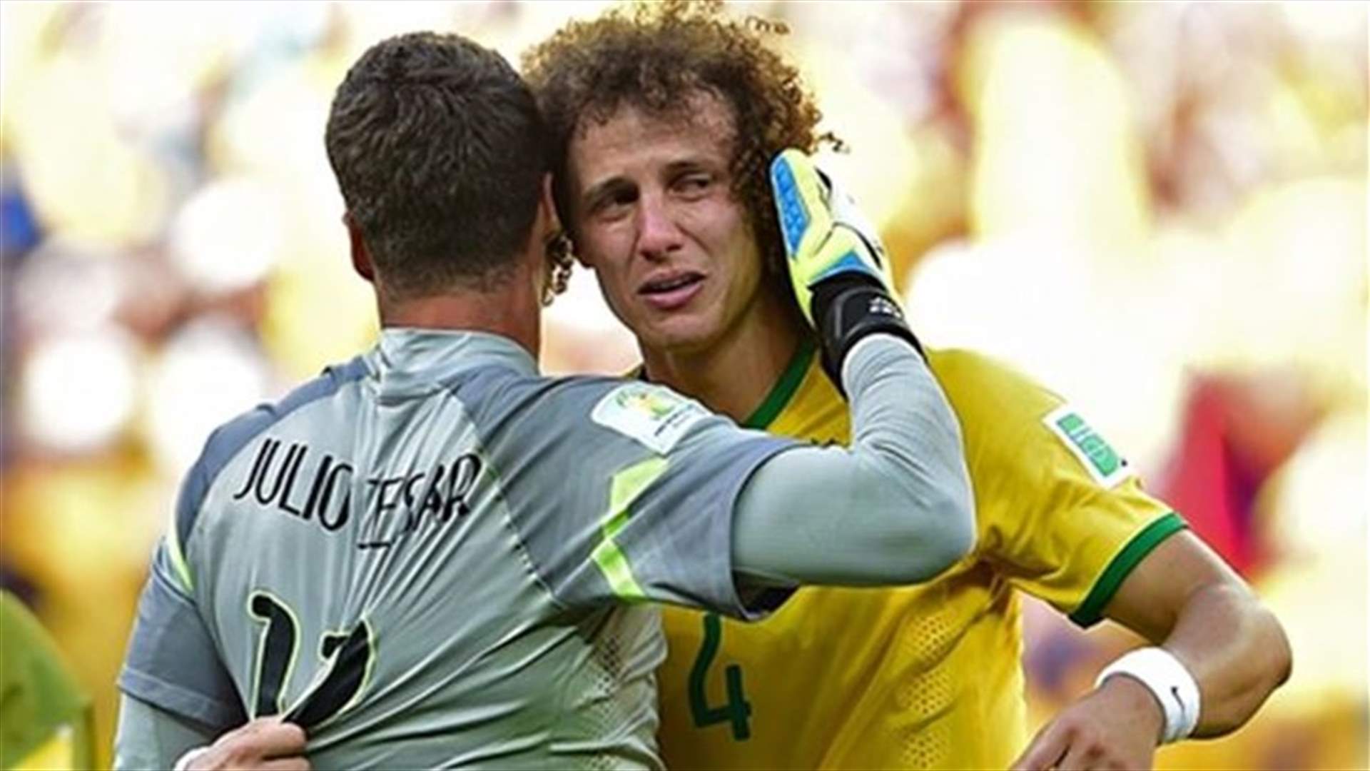 حارس المرمى ومدافع البرازيل يعتذران للشعب البرازيلي‎