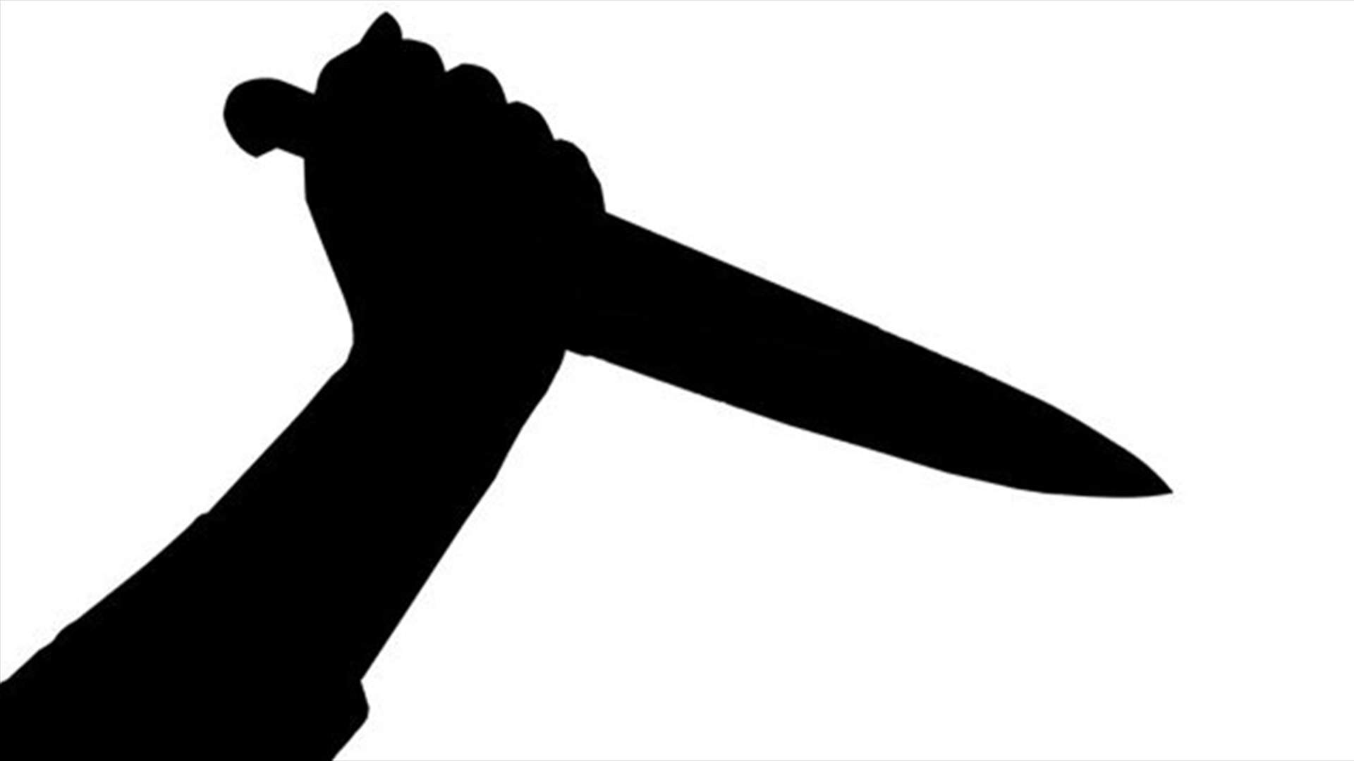 توقيف نجل الطبيب بعد طعن وحرق والده داخل المنزل