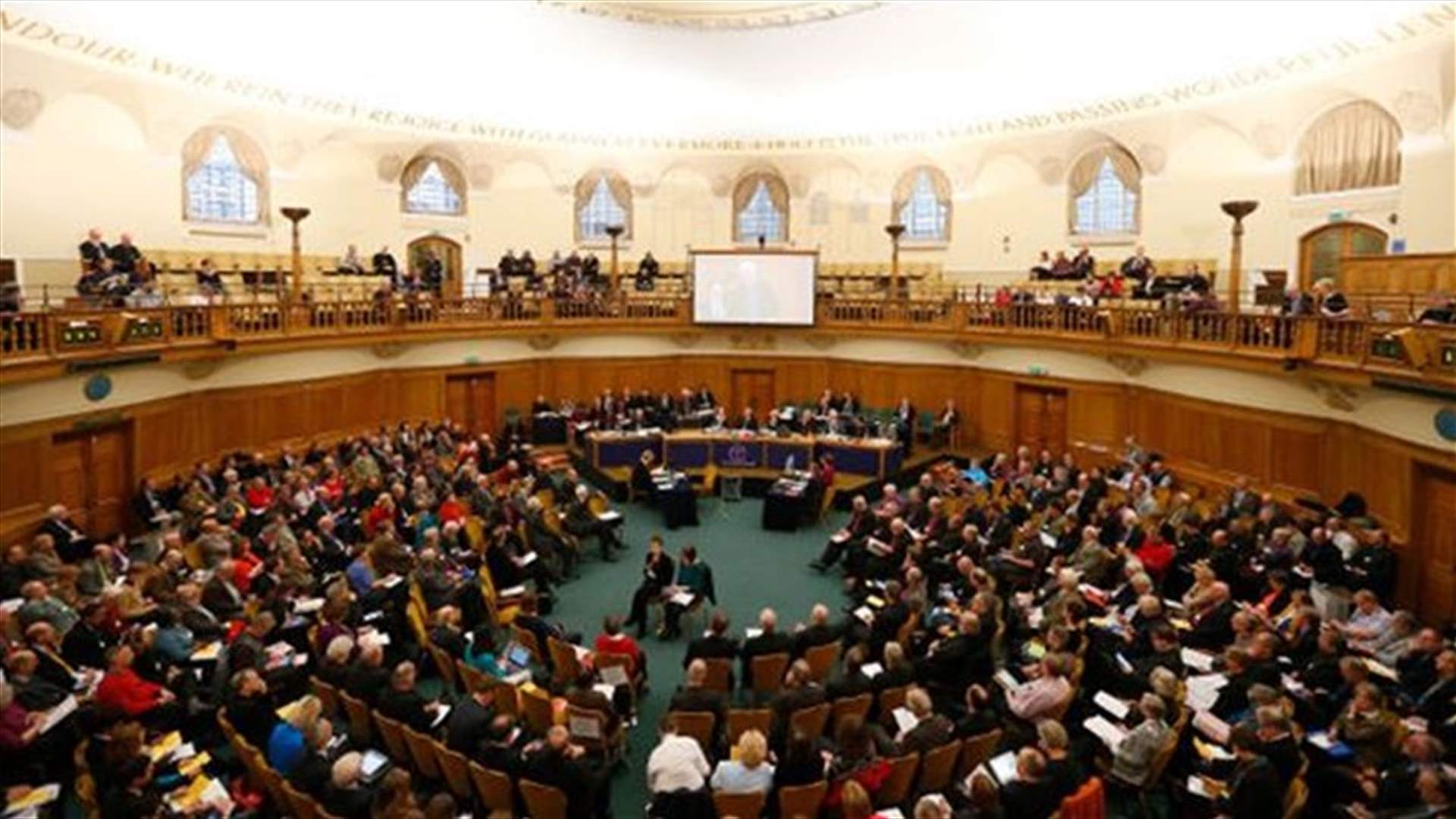 Church of England votes "yes" to women bishops