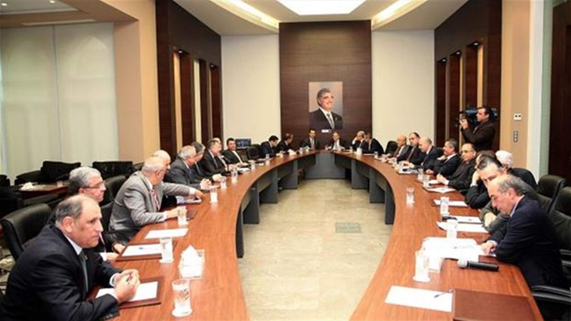 كتلة المستقبل : اطلاق الصواريخ محاولة لاستخدام اراضي لبنان لتنفيذ سياسات اقليمية