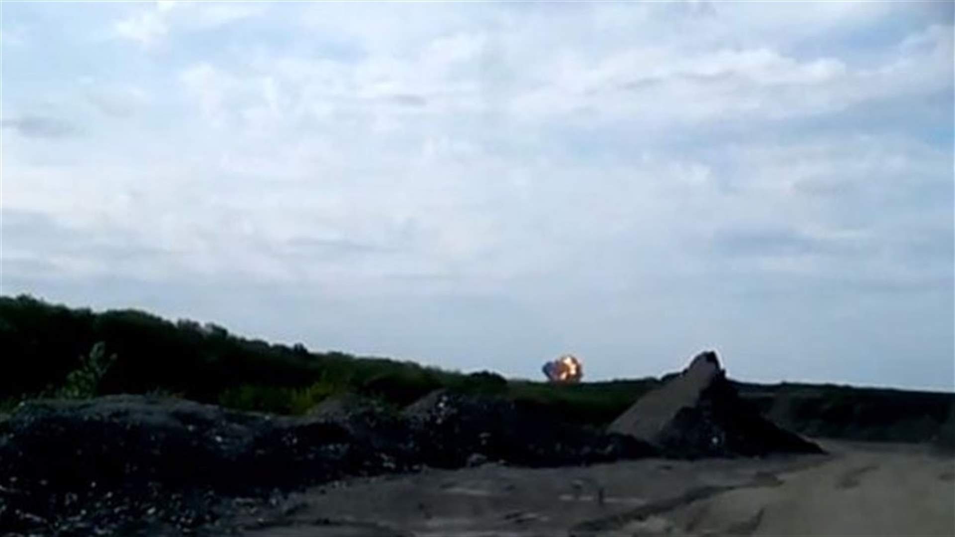 Videos depict moment Malaysian Airlines MH17 crashed