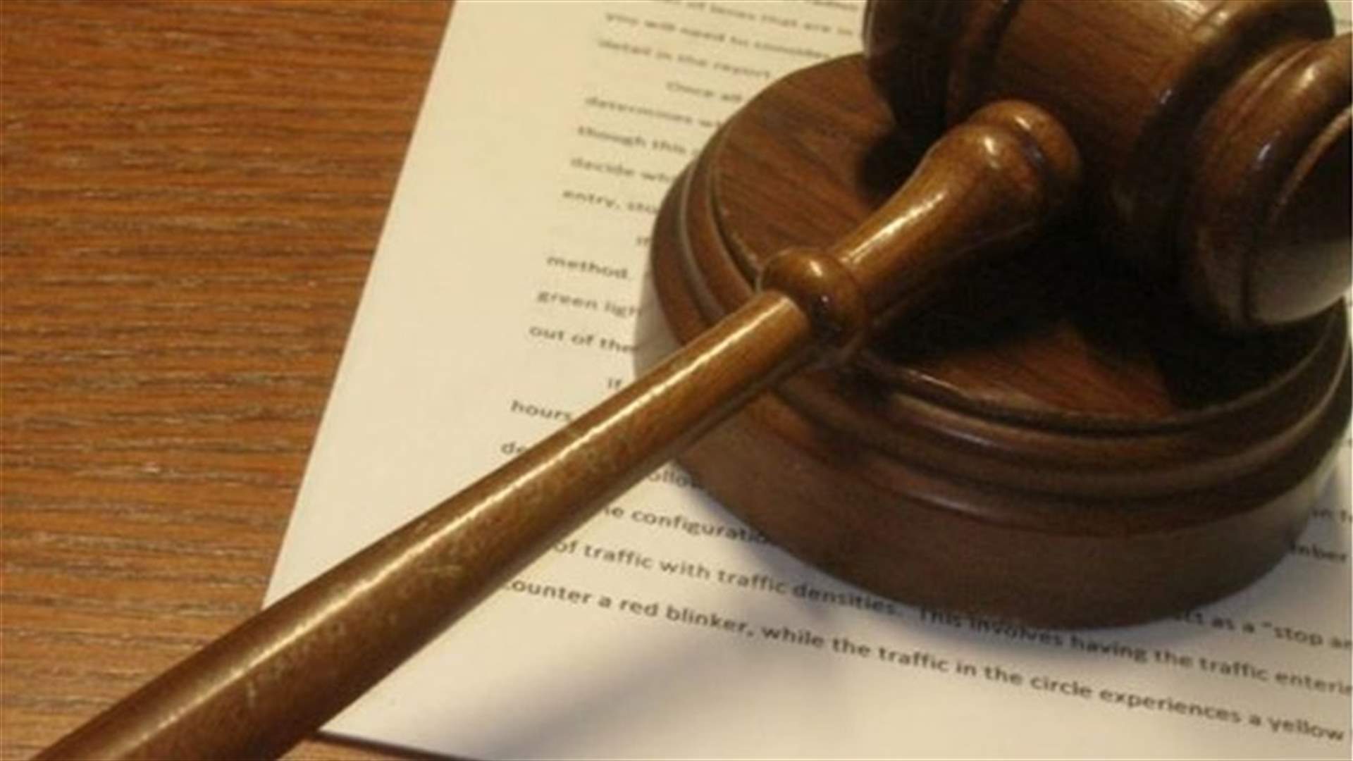 Thousands join Austrian student's class action against Facebook