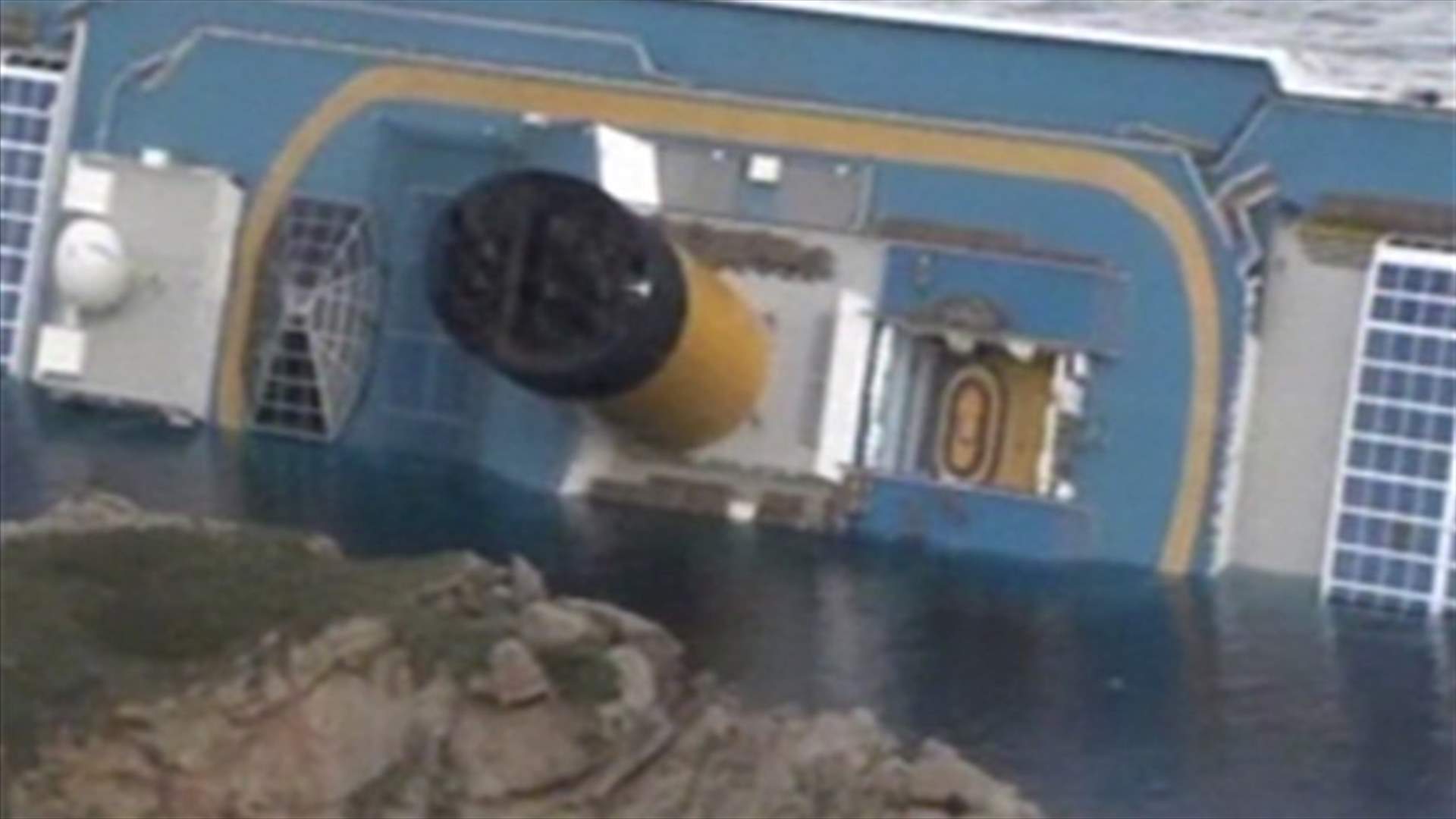 Rising death toll in Italian shipwreck, was the captain to blame?