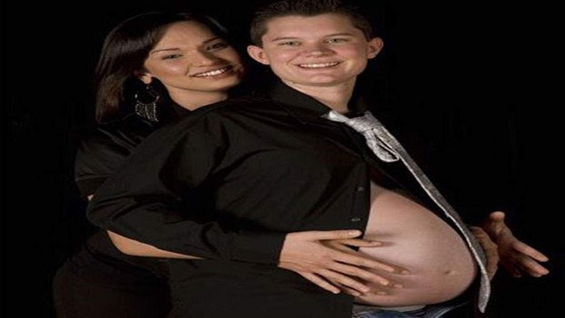 رجل أنجب طفلين من زوجته المتحولة جنسياً