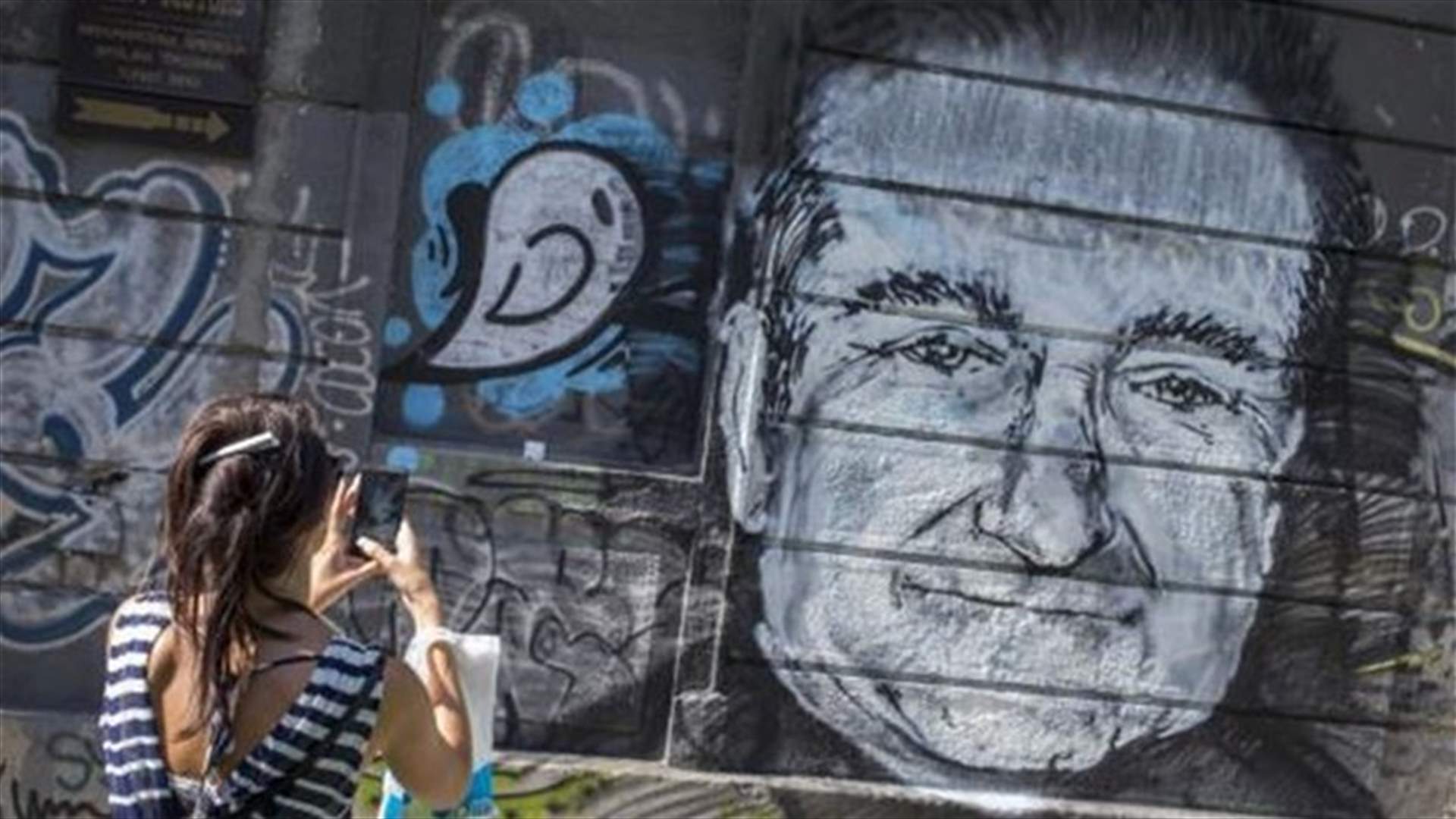 Robin Williams masked depression with veil of comedy - friends