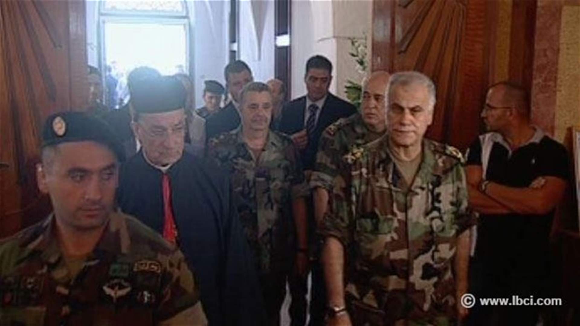 الراعي: لاقتداء رجال السياسة برجال الجيش في التفاني
