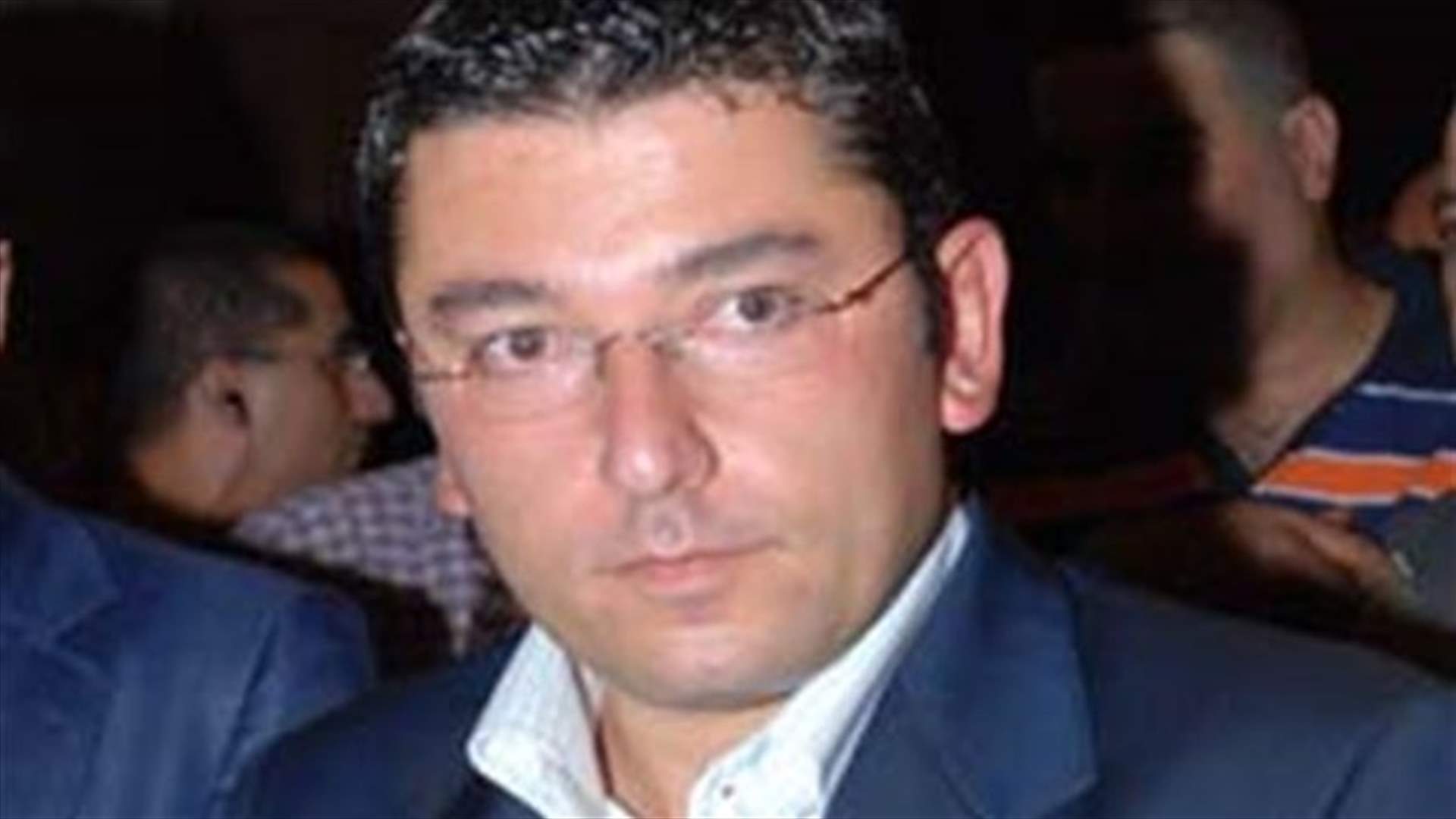 عبس لـ"الشرق الأوسط": لتشكيل لواء أنصار الجيش..إذا دعت الظروف