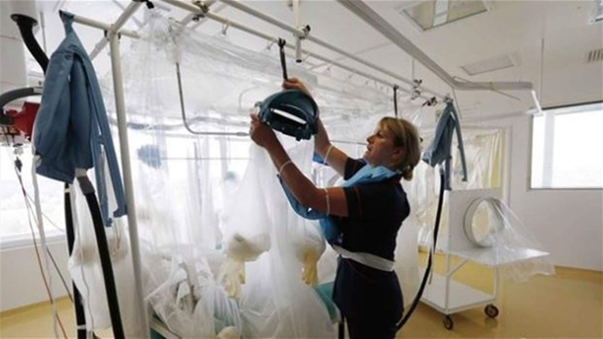 اصابة محتملة بفيروس ايبولا في اسبانيا 