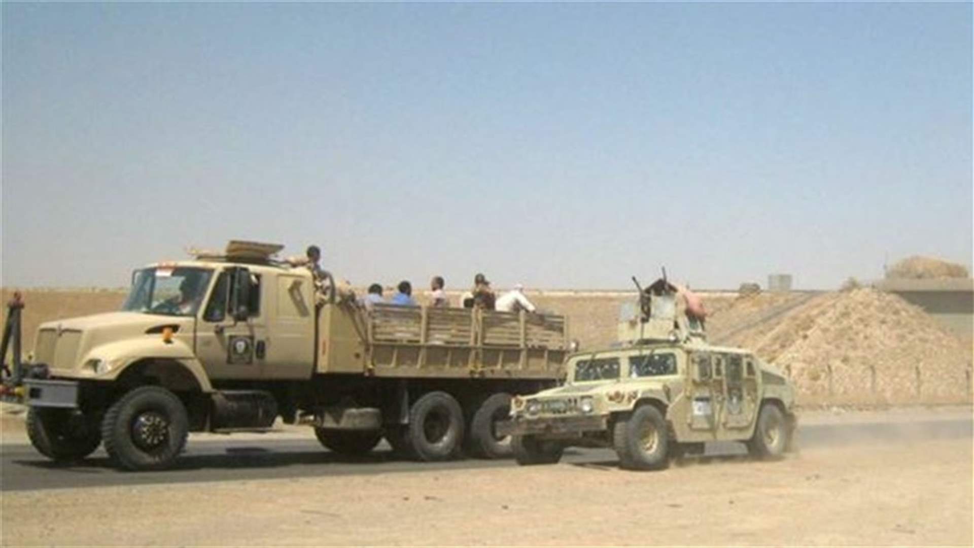 Iraqi, Kurdish forces try to recapture Islamic State-held towns