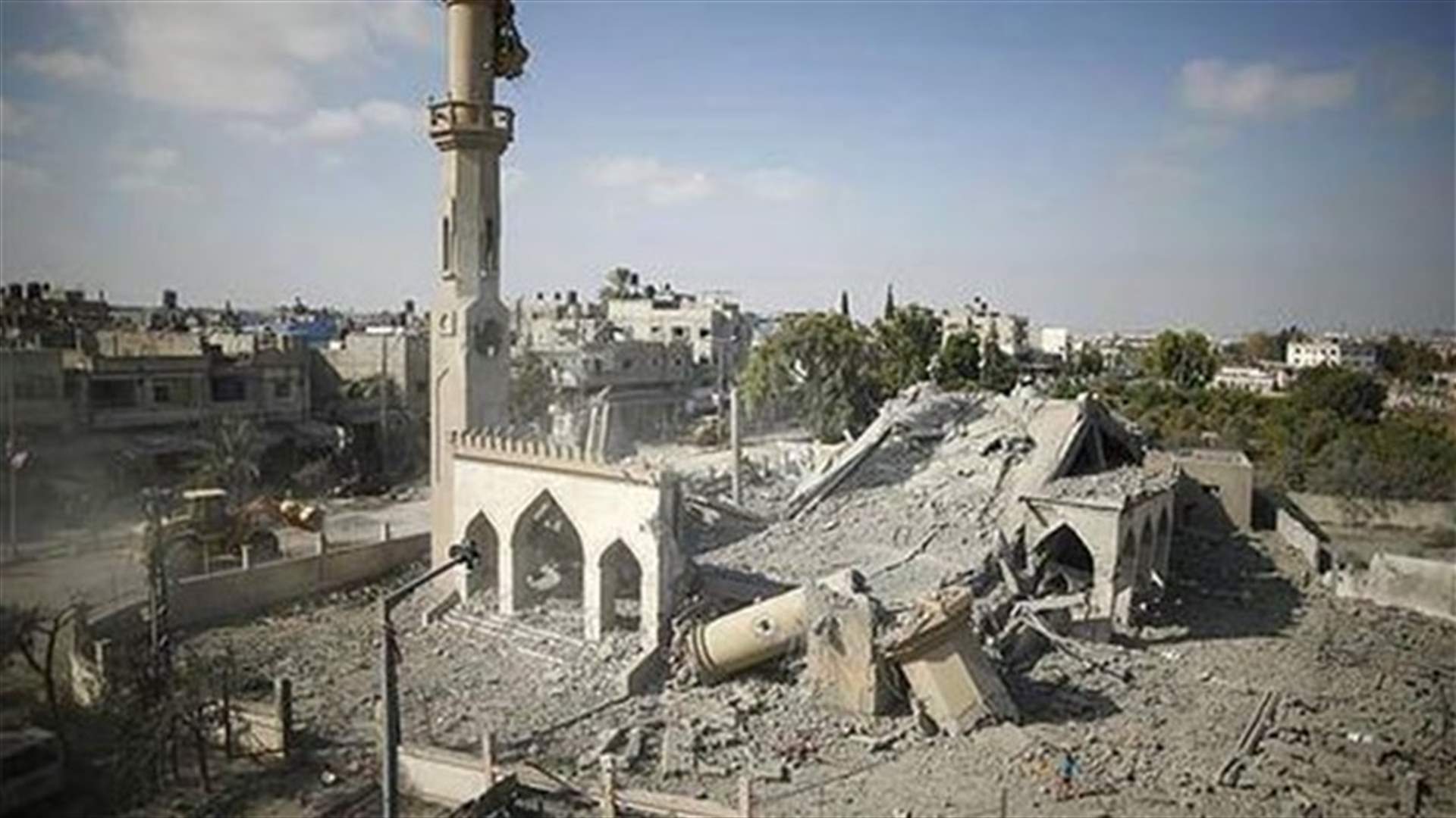 القصف الاسرائيلي دمر 71 مسجدا في غزة