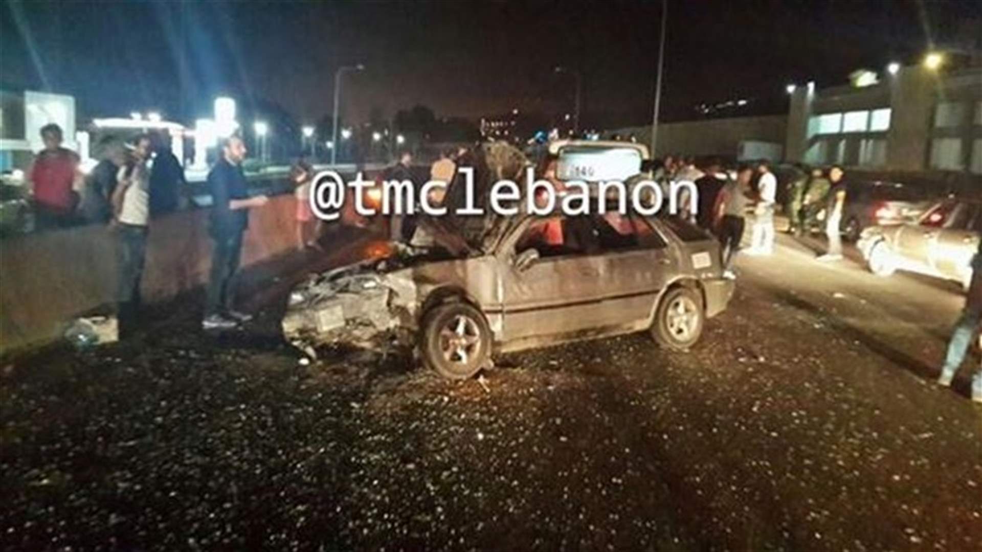 قتيل وجريح بحادث على اوتوستراد الدامور