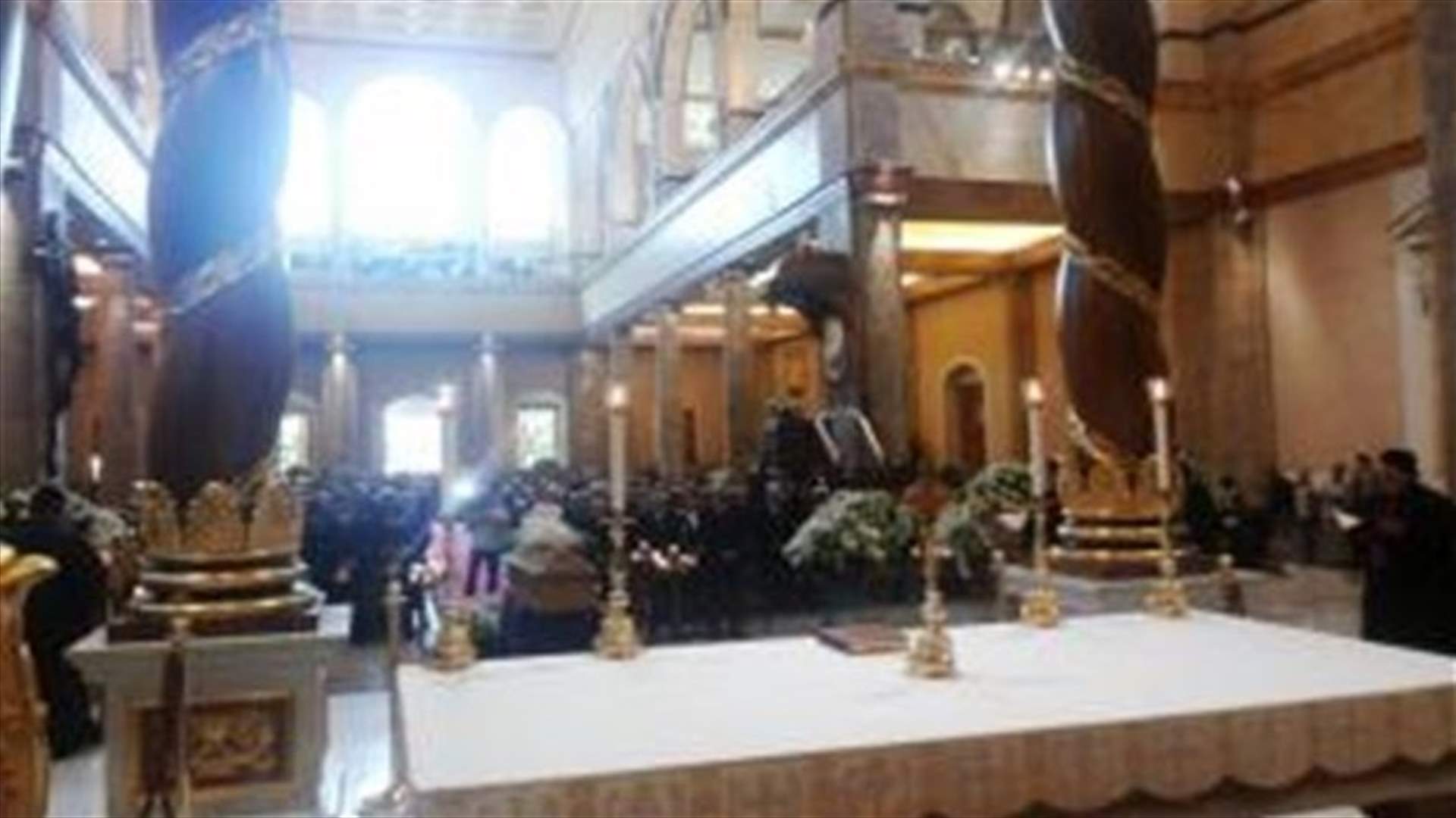 مأتم رسمي وشعبي لفريد روفايل