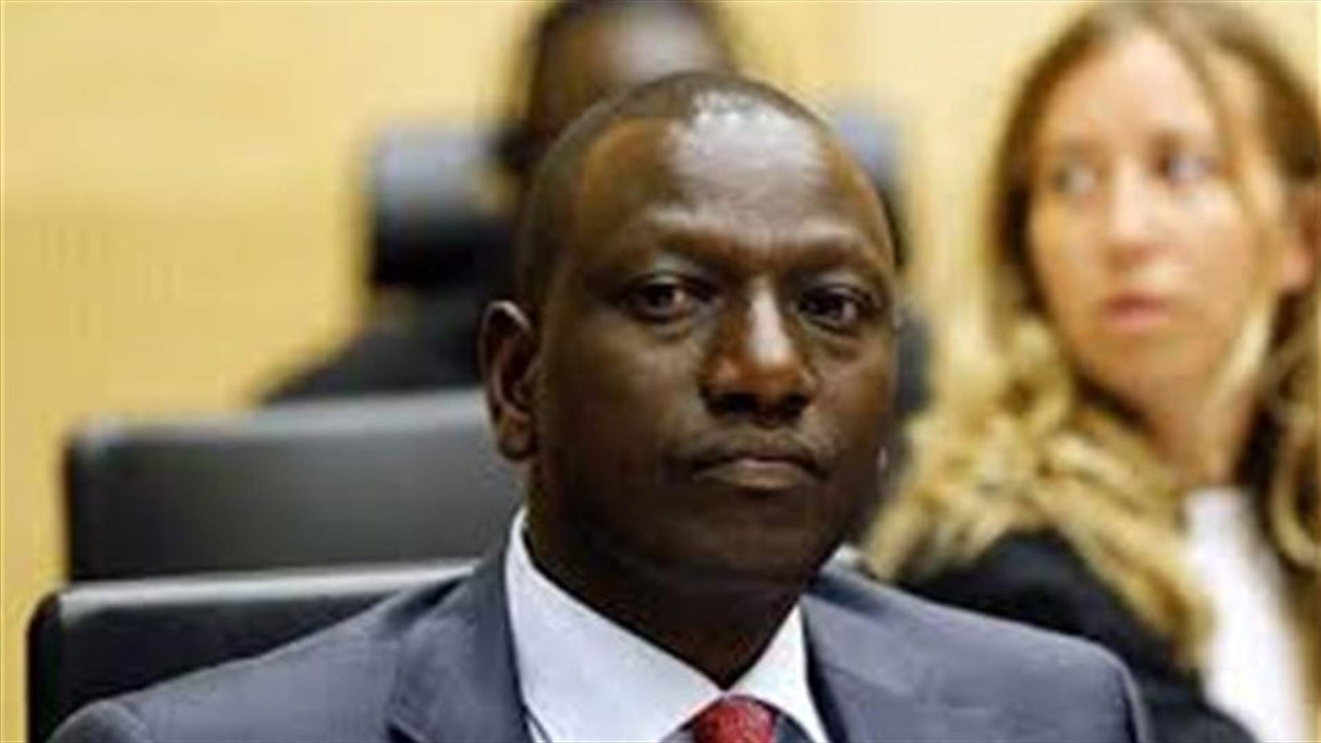 Hague prosecutors ask to halt Kenyan president's trial