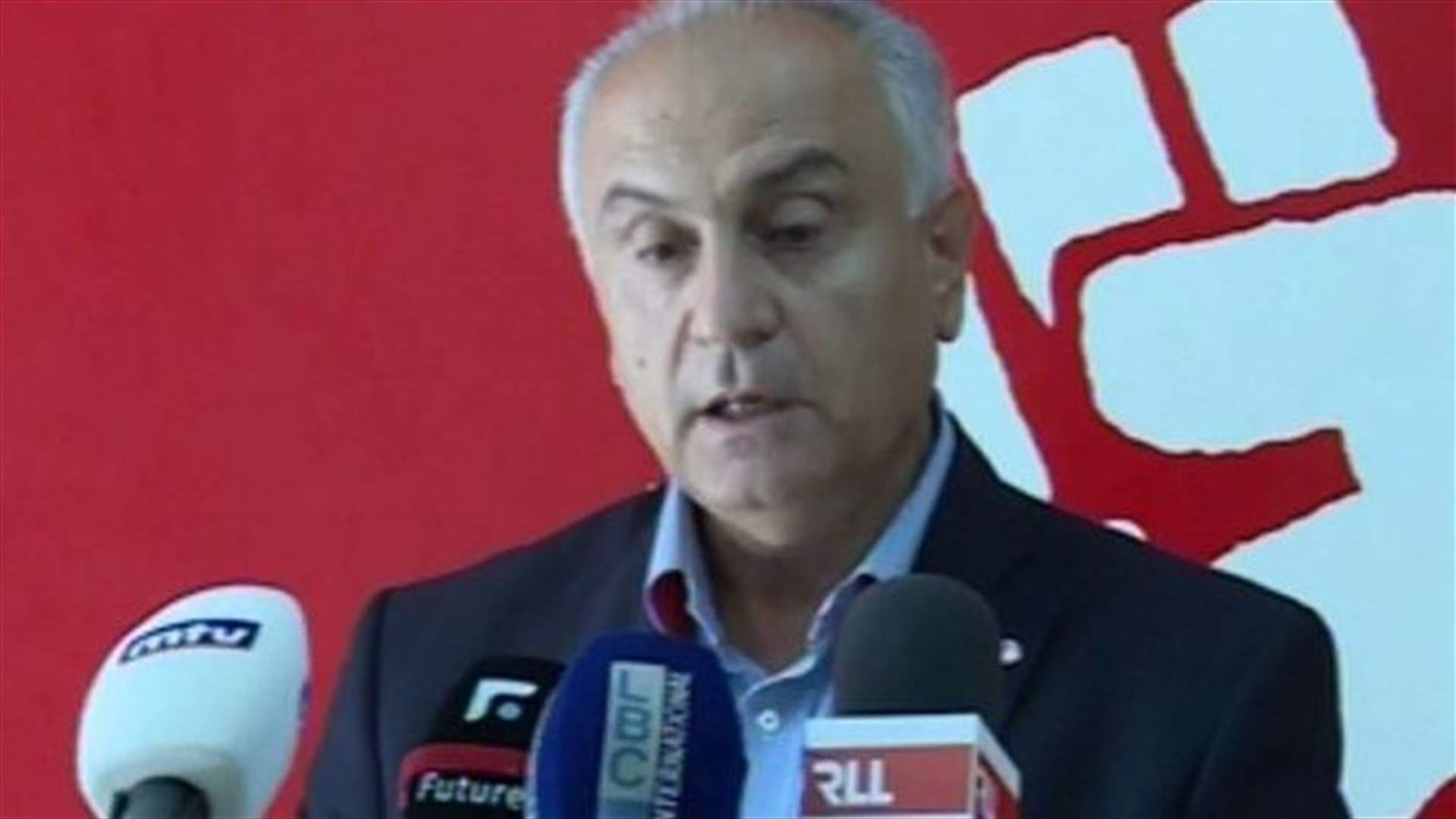 14 آذار: للوقوف خلف الحكومة لانهاء الوضع المهين للكرامة الوطنية