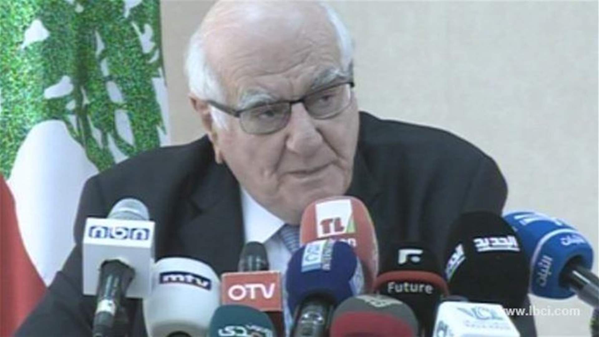 جريج  ينوه بدور الاعلام في تثبيت السلم الاهلي