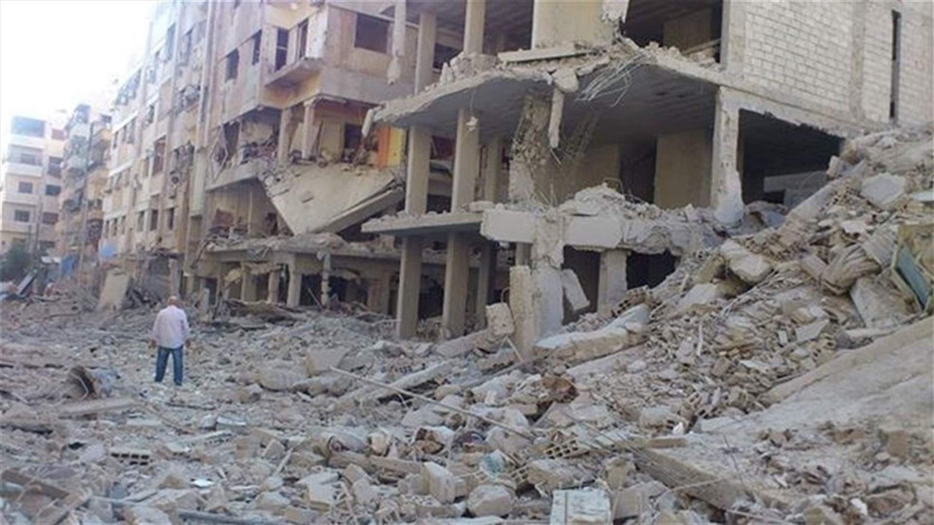 ارتفاع محصلة قصف الطيران السوري على دوما الى 42 قتيلا