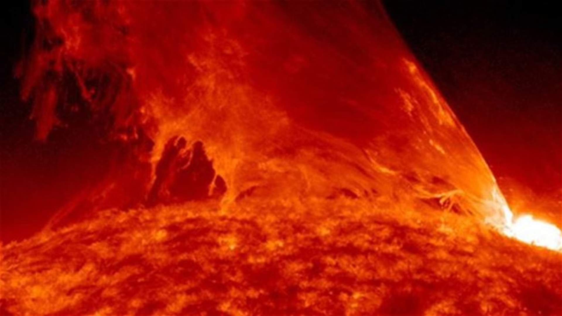 Double solar storms headed to Earth raise disruption concerns