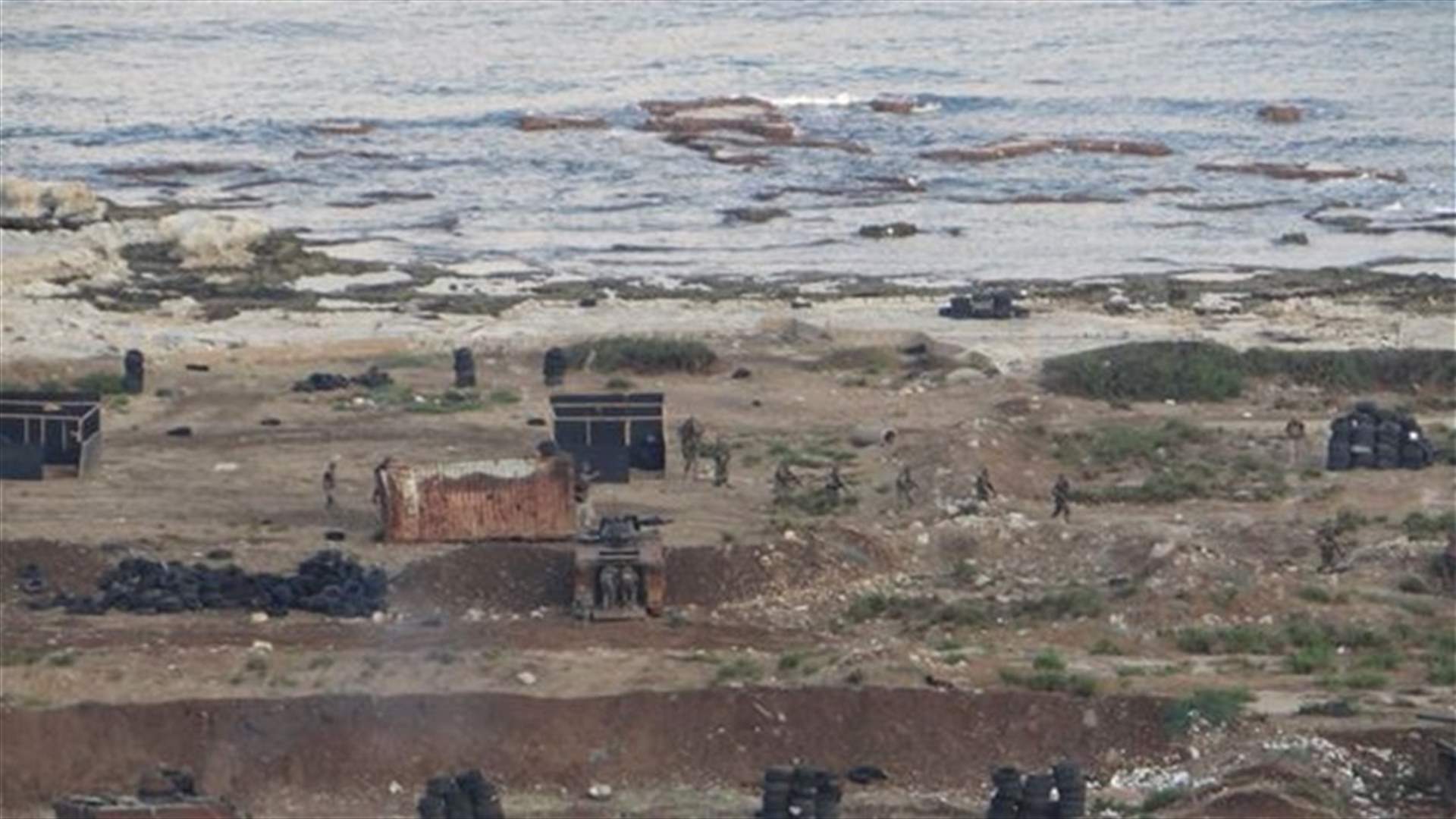مناورة قتالية بحامات ضمن خطة التدريب النوعي بحضور فرق اميركية وبريطانية