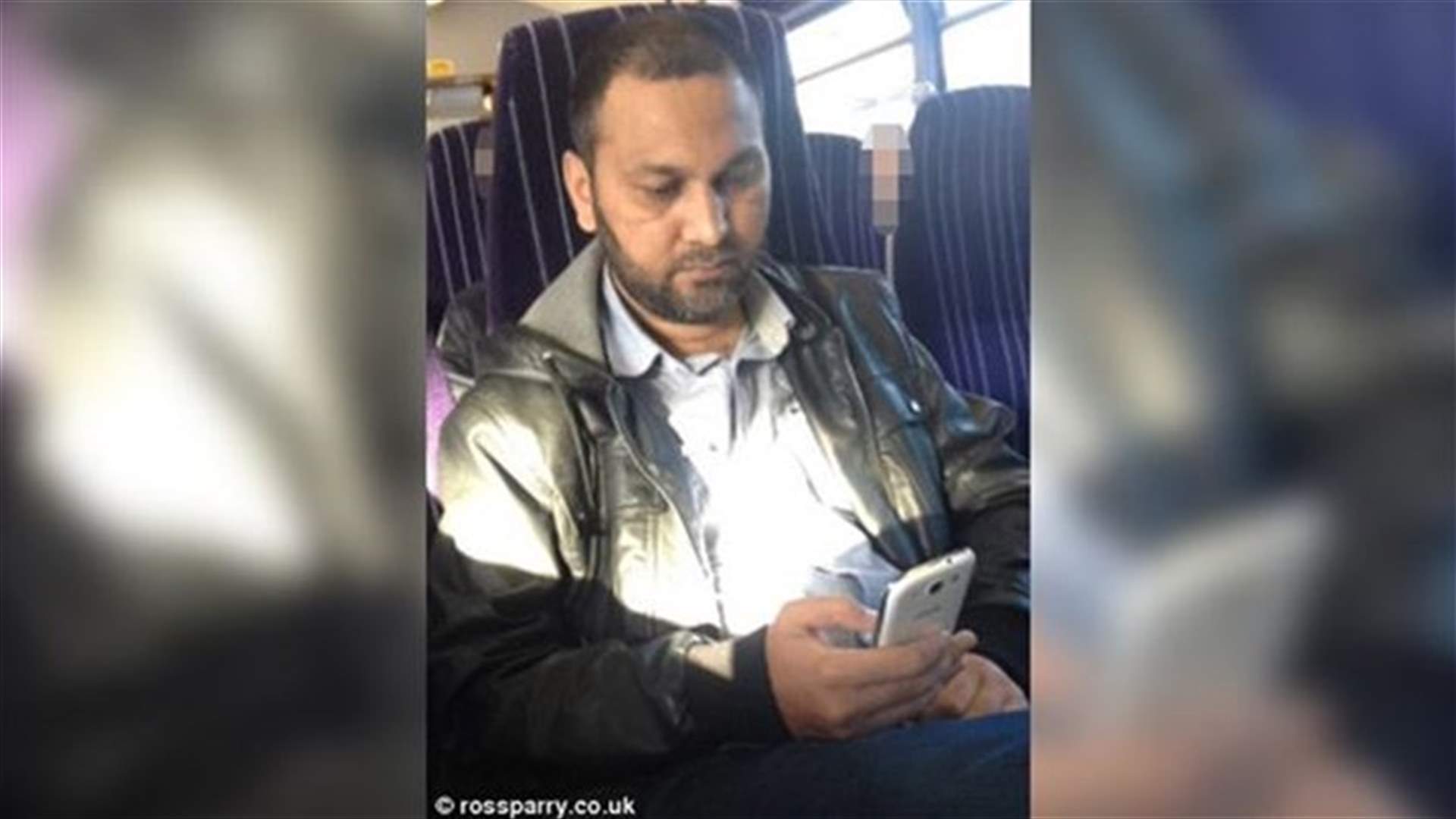 صورة هاتف تدين رجلا بتهمة الاعتداء الجنسي
