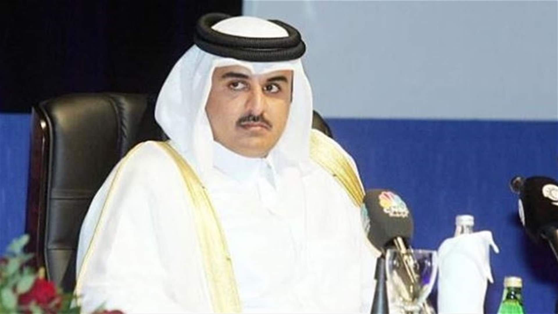 Emir assures Merkel Qatar does not fund extremists in Syria, Iraq