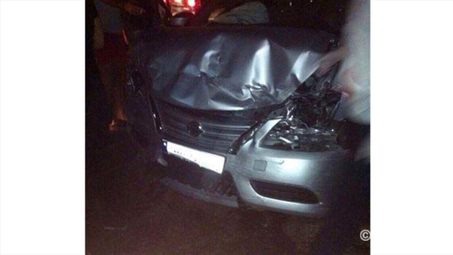 بالصورة ـ العثور على جثة متناثرة على اوتوستراد القلمون