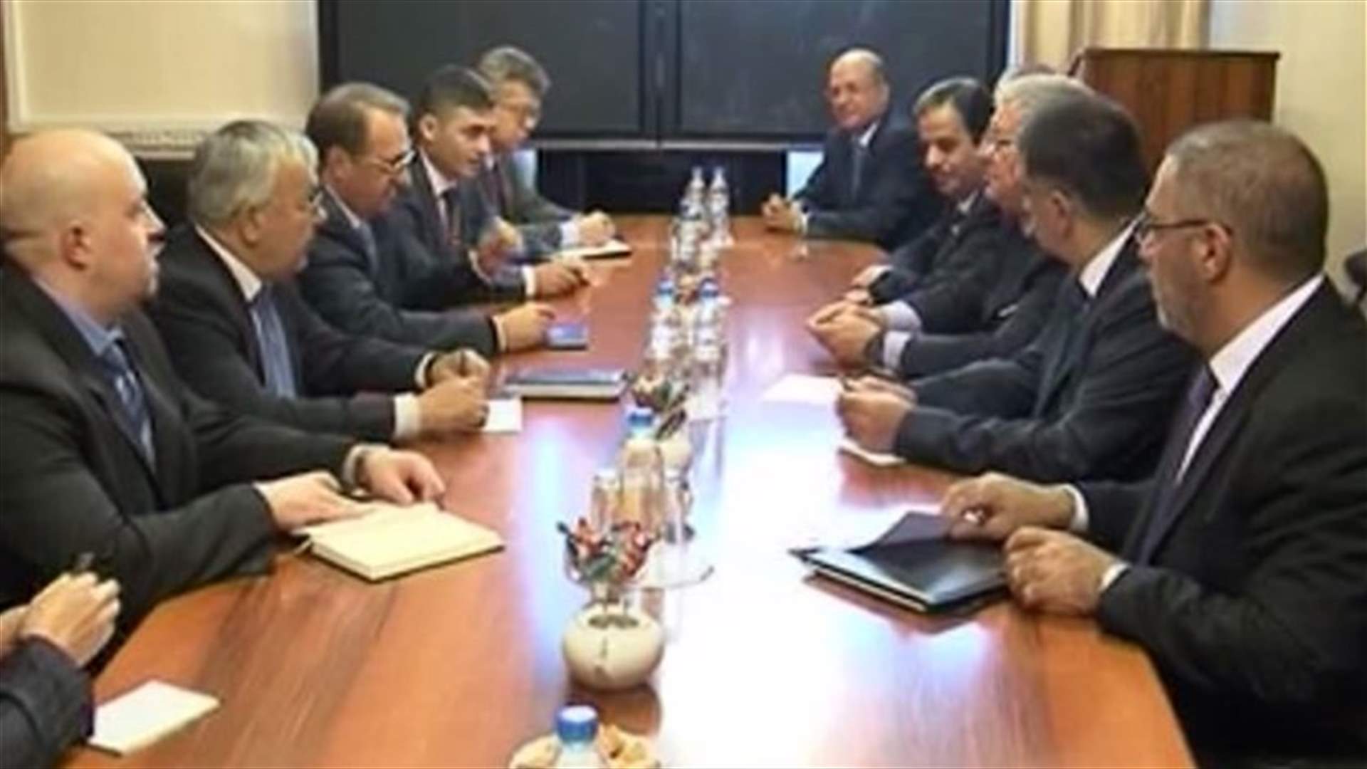Minister al-Mashnouq calls from Moscow for arming ISF 